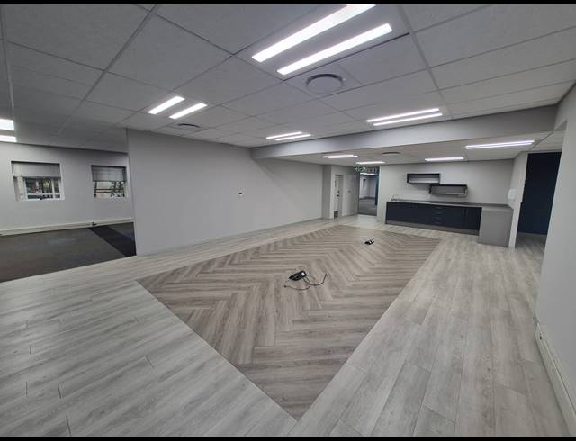 403M² OFFICE TO LET IN RIVONIA
